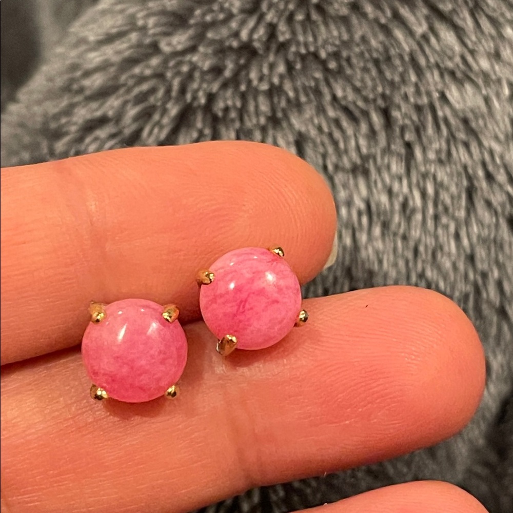 Elegant Pink stone Stud Earrings